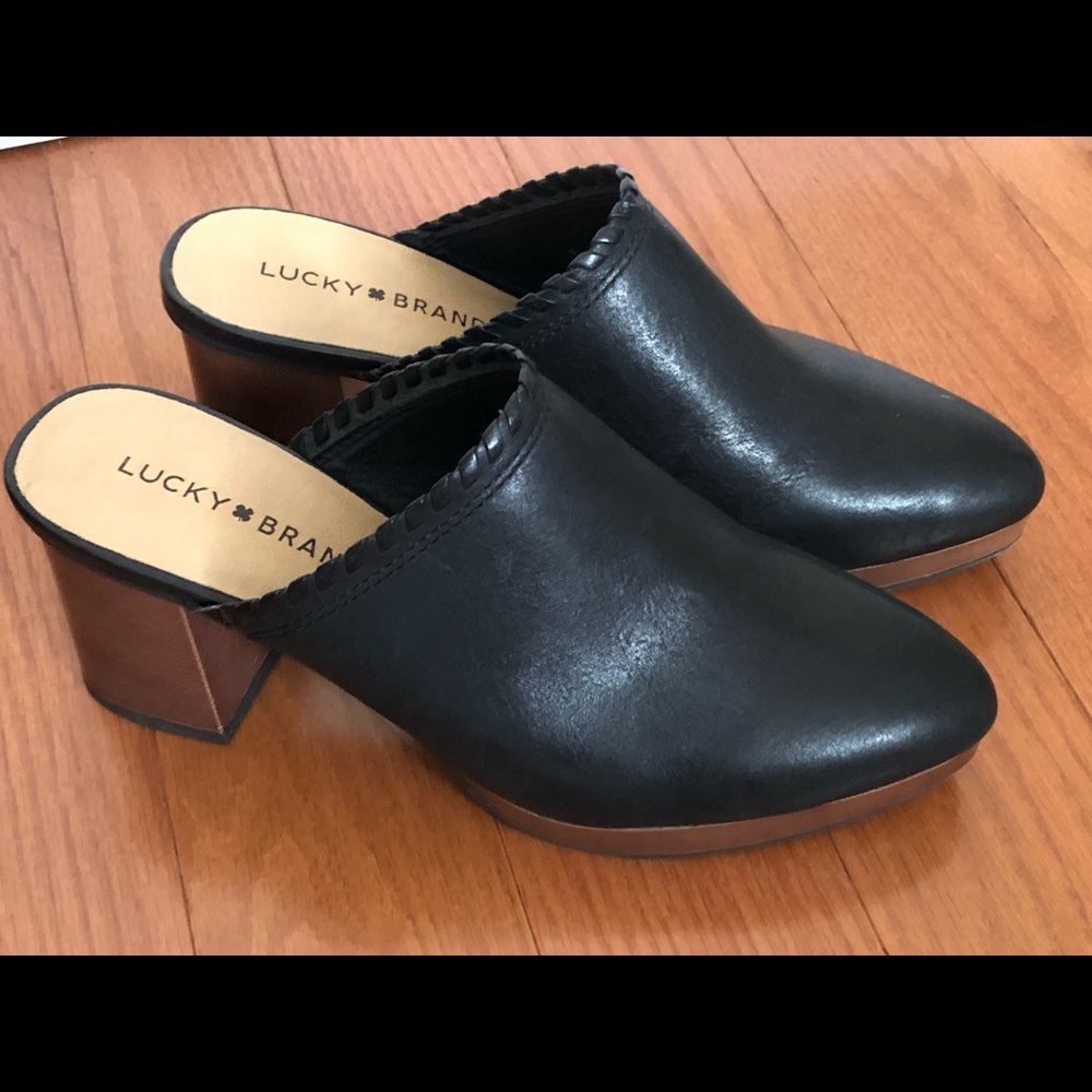 Lucky Brand Randre Slip-on Clog